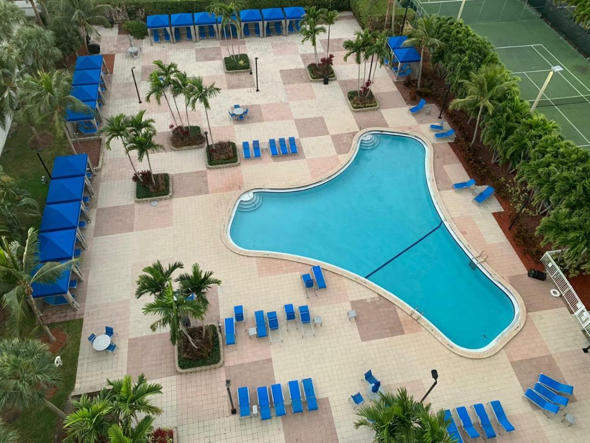 Apartamento com Vista do Mar