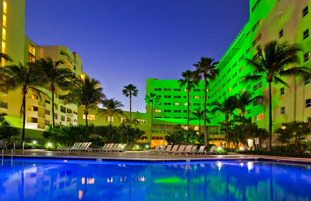 Holiday Inn Miami Beach-Oceanfront By Ihg-1