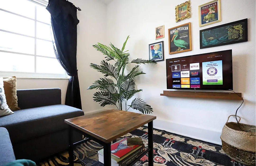 South Beach Free Parking Family & Pet Friendly Walk To Beach & Bay-1