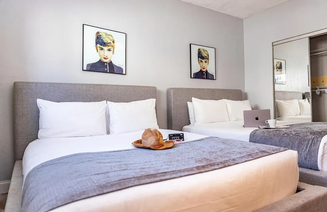 Beachside All Suites Hotel-1