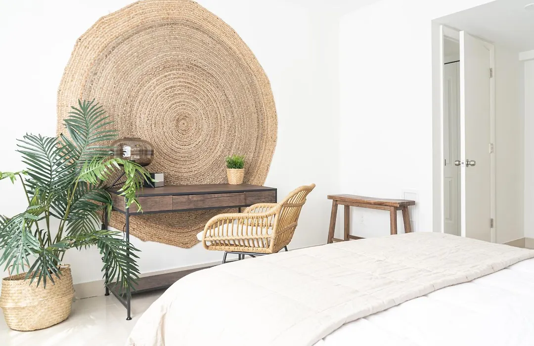 Instant Stay Ocean Drive-1