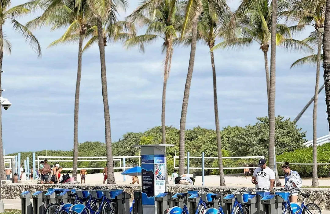 South Of Fifth Family & Pet-Friendly Retreat Across From Best Beach In Miami-1