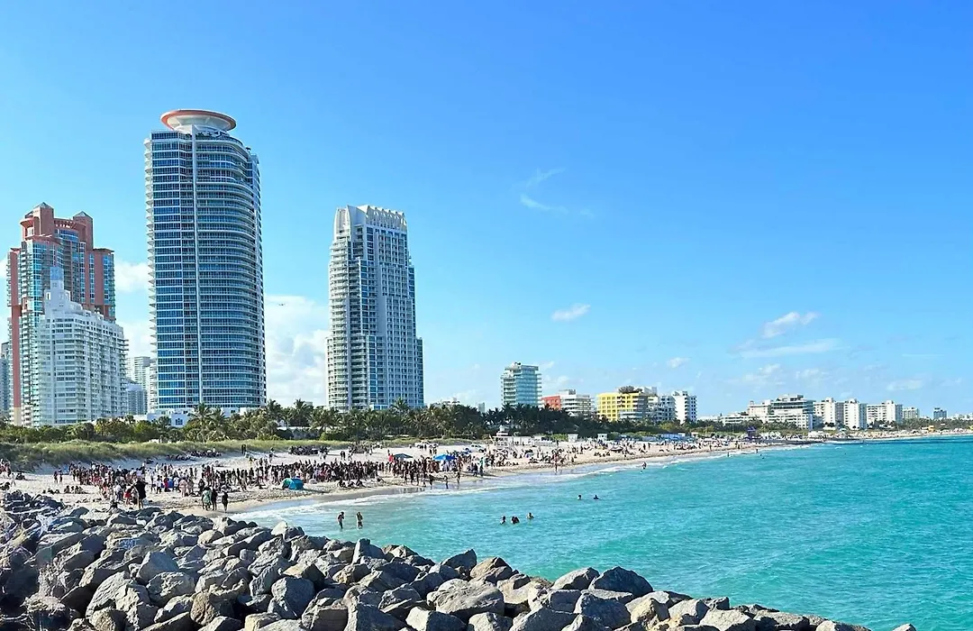 Ocean Drive Suite In South Beach Family & Pet Friendly-1