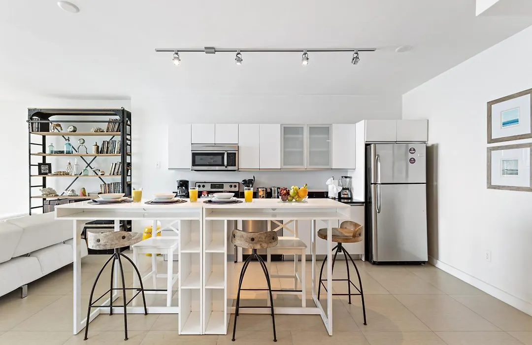 Dharma Home Suites Miami Beach At Monte Carlo-1