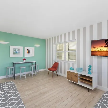 Sobe Lux Suites On Ocean-3