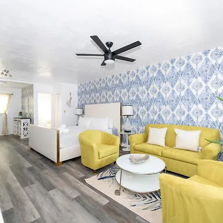 Sofi Beach Apartments-2