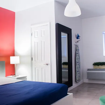 Miami Beach International Hostel-3