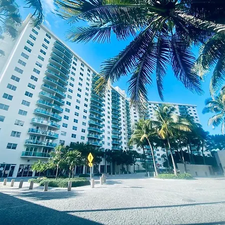 Ocean Reserve Piso 7 Str-310-2