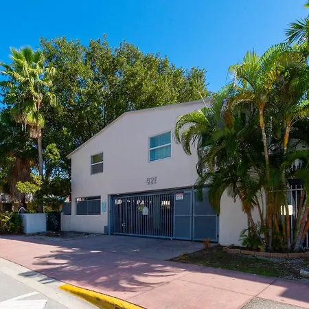 Sofi Beach Apartments-3