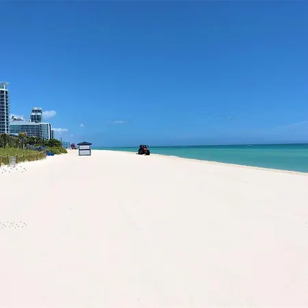 Ocean Front Units At Miami Beach-3