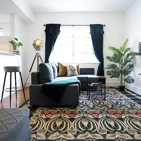 South Beach Free Parking Family & Pet Friendly Walk To Beach & Bay-2