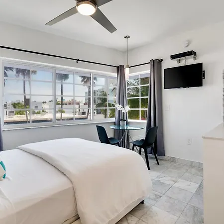 Best Beach Location - Wi-Fi, Tv & Amenities-2