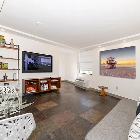 Sobe Apartments-3