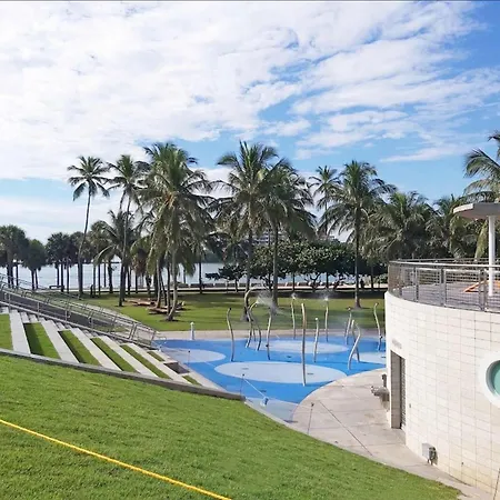 Ocean Drive Suite In South Beach Family & Pet Friendly-2