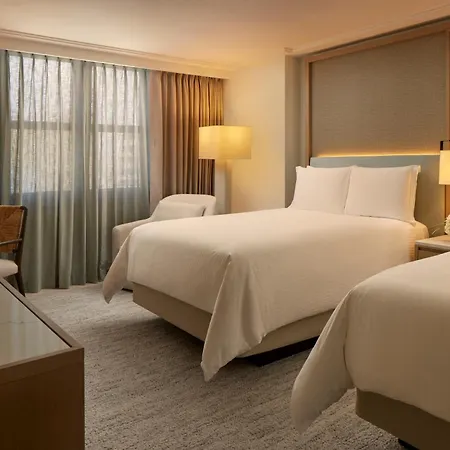 Loews Miami Beach Hotel-3