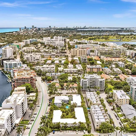 Bay Harbor Boutique Vacation Rental-3