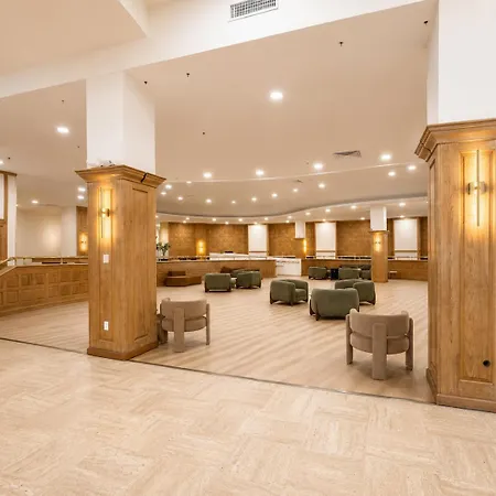Seastays ~ Oceanfront Apartments-2