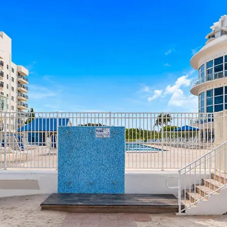 Seastays ~ Oceanfront Apartments-2