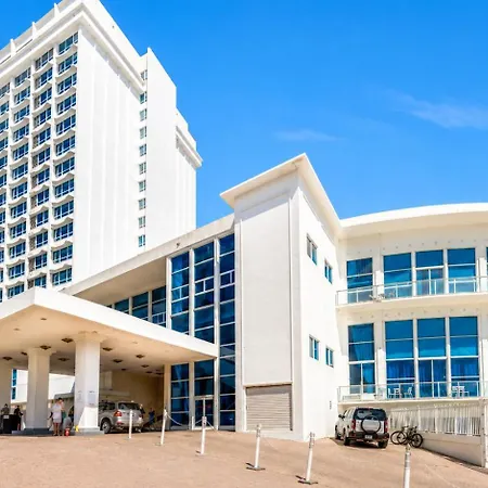 Seastays-Oceanside Apartments-2