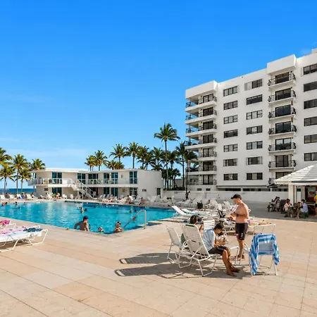 Seastays-Miami Beach Apartments-2