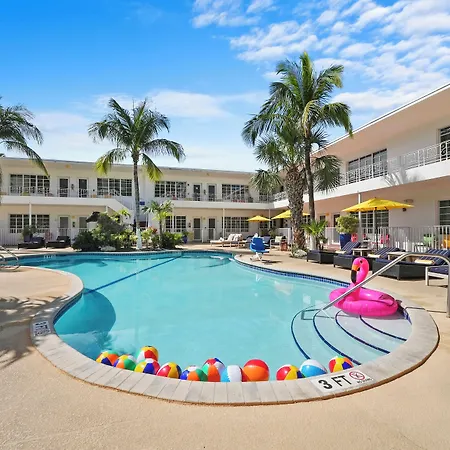 Tradewinds Apartment Hotel Miami Beach-2