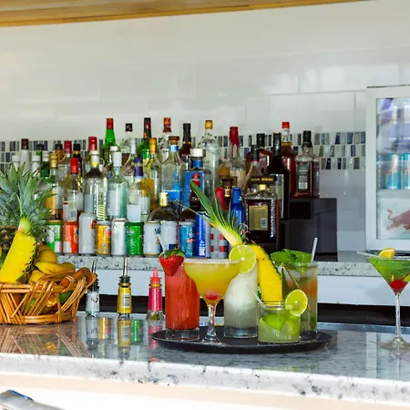 Best Western Plus Atlantic Beach Resort-2