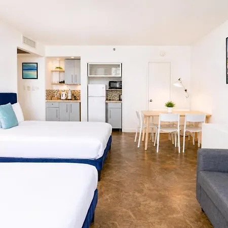 Seastays ~ Oceanfront Apartments-3
