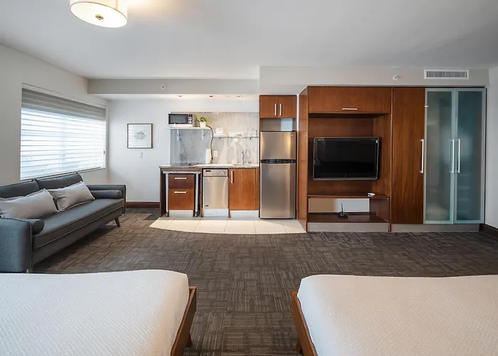 Ocean Drive Apartments With Rooftop Pool, South Beach, Miami Miami Beach, United States