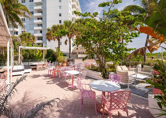 Savoy & Beach Club