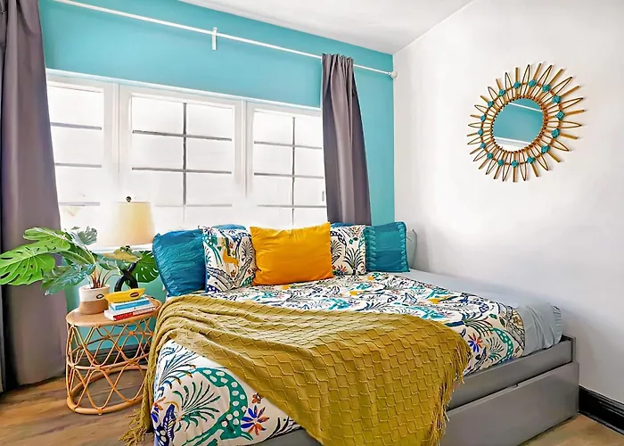 Miami Beach Apartment With Private Patio Family Friendly No Pet Fee