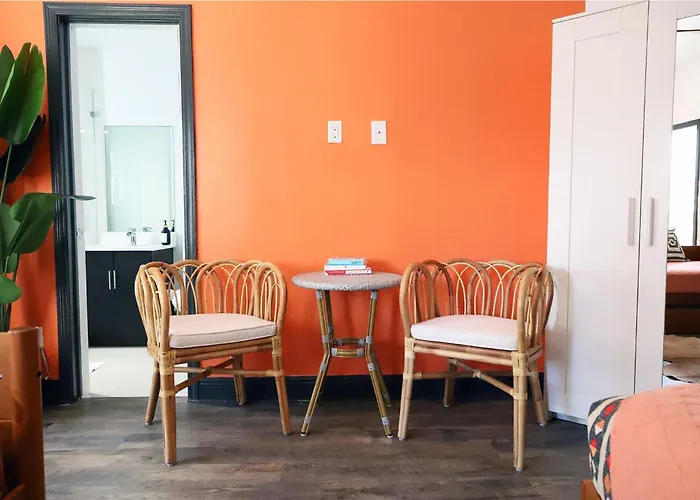 Family And Pet-Friendly Miami Beach Suite Beside Oceanside Park & Bark Beach, Estados Unidos