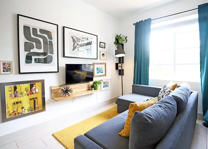 2 Bedroom Apartment 3 Minute Walk To South Beach & Ocean Drive Miami Beach, Stati Uniti
