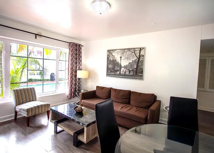 Courtyard Apartments Part Of The Oasis Casita Collection Miami Beach, USA