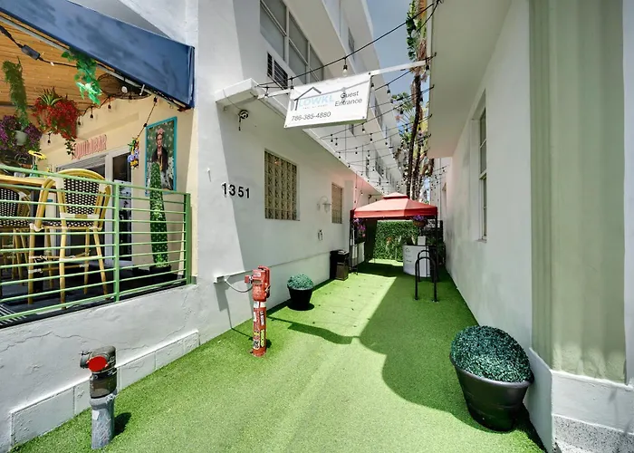 Rock Apartments By Lowkl Miami Beach, Stati Uniti