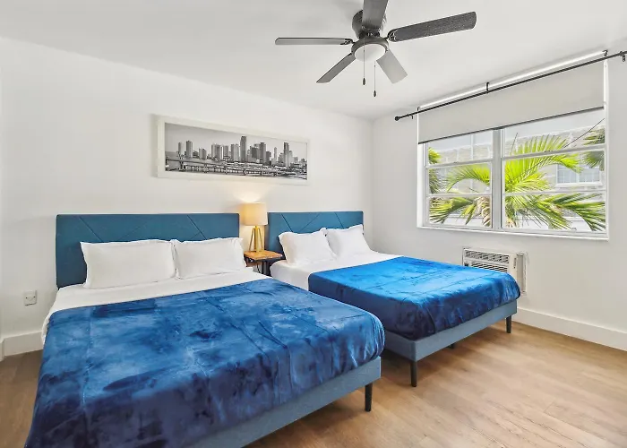 713 Miami Beach