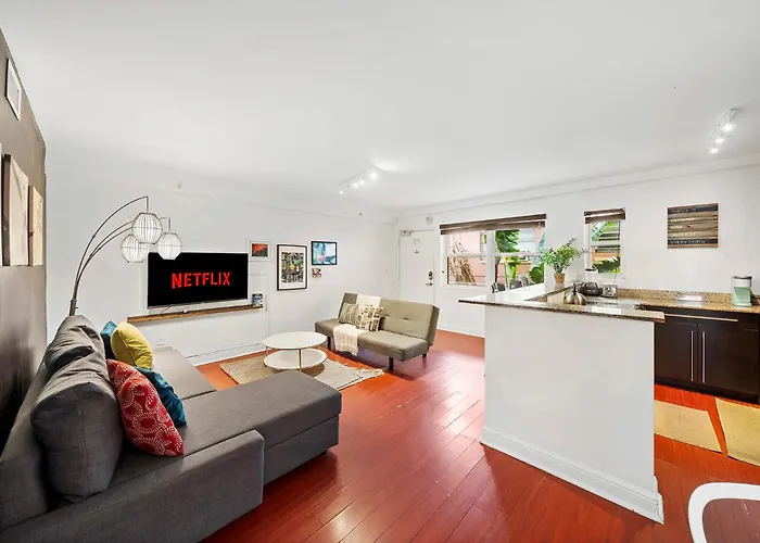 South Beach Family & Pet Friendly With Free Parking