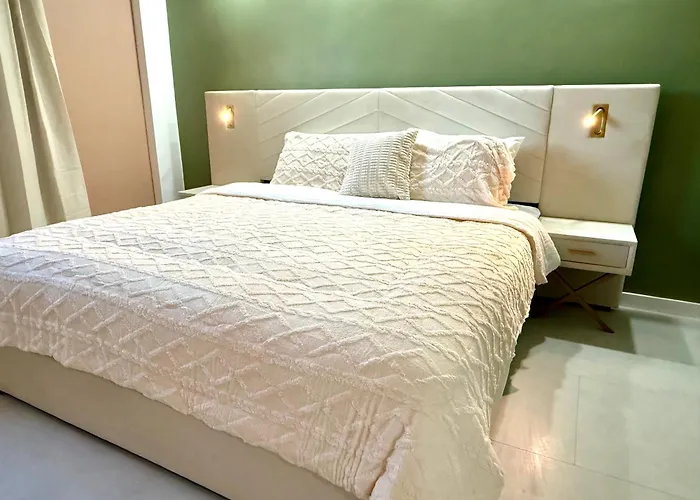 Ocean Reserve Condo By Flatsaway Miami Beach, USA