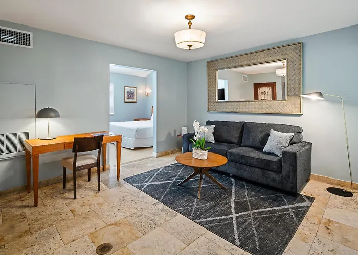 Kasa La Flora And Impala Miami Beach