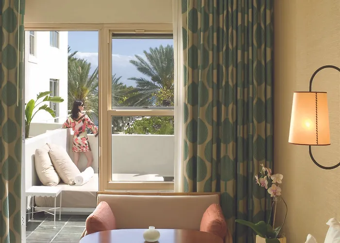 The Raleigh Hotel Miami Beach