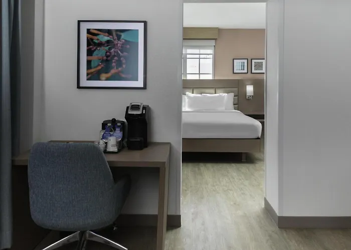 Hilton Garden Inn Miami South Beach