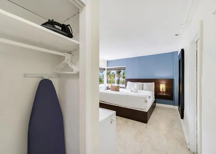 Starlite Hotel